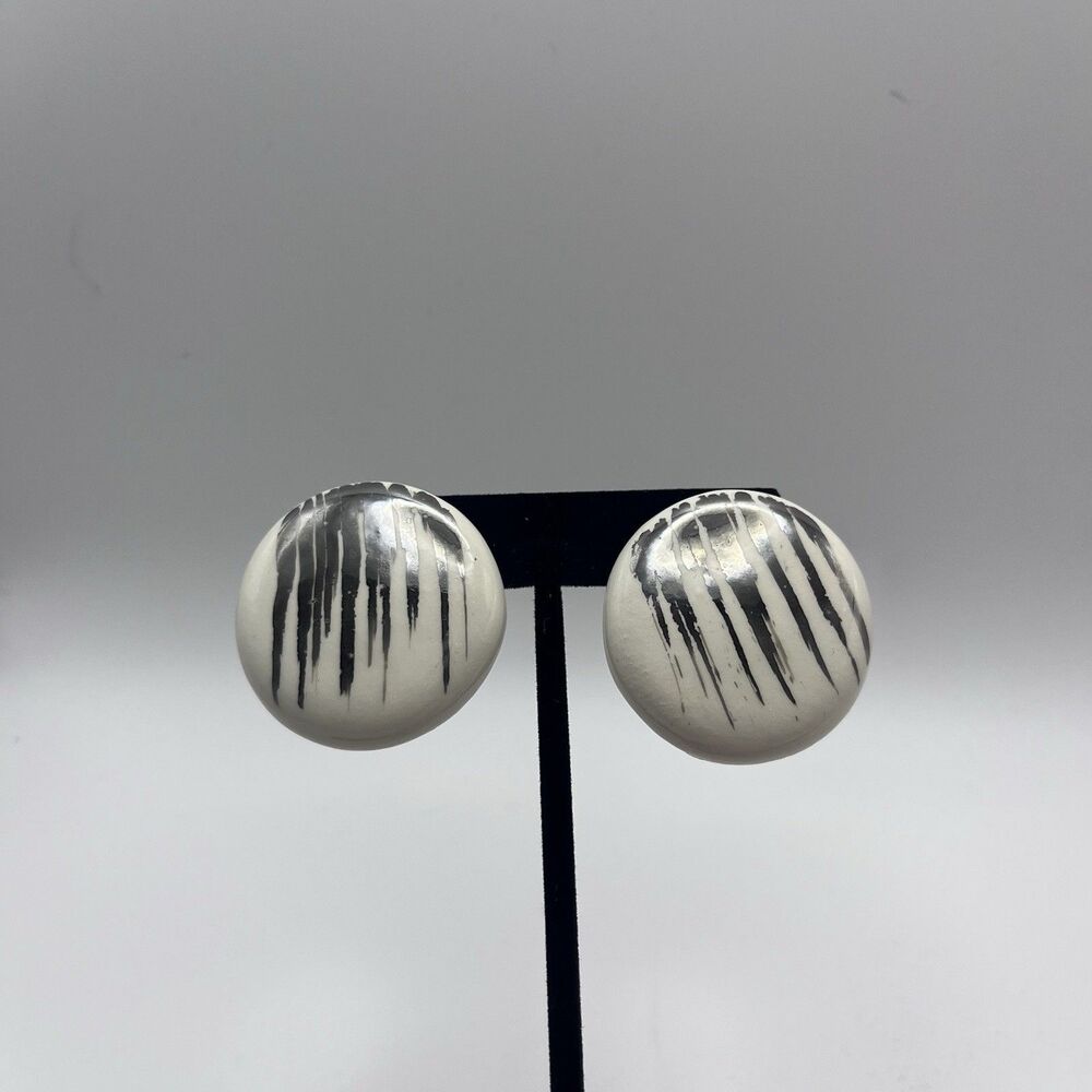 Vintage White Silver Earrings Round Striped 1.25” Ceramic 80’s Retro Costume